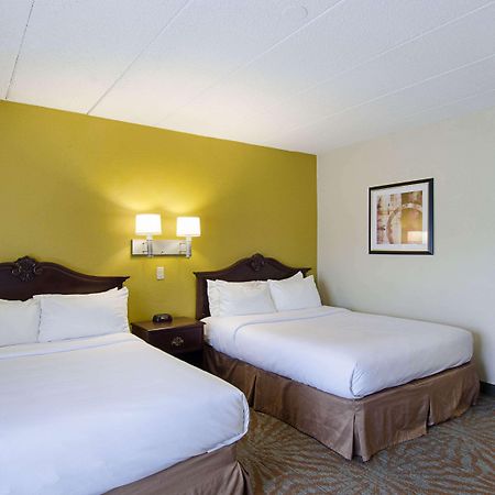 Quality Inn & Suites Ουόρστερ Εξωτερικό φωτογραφία