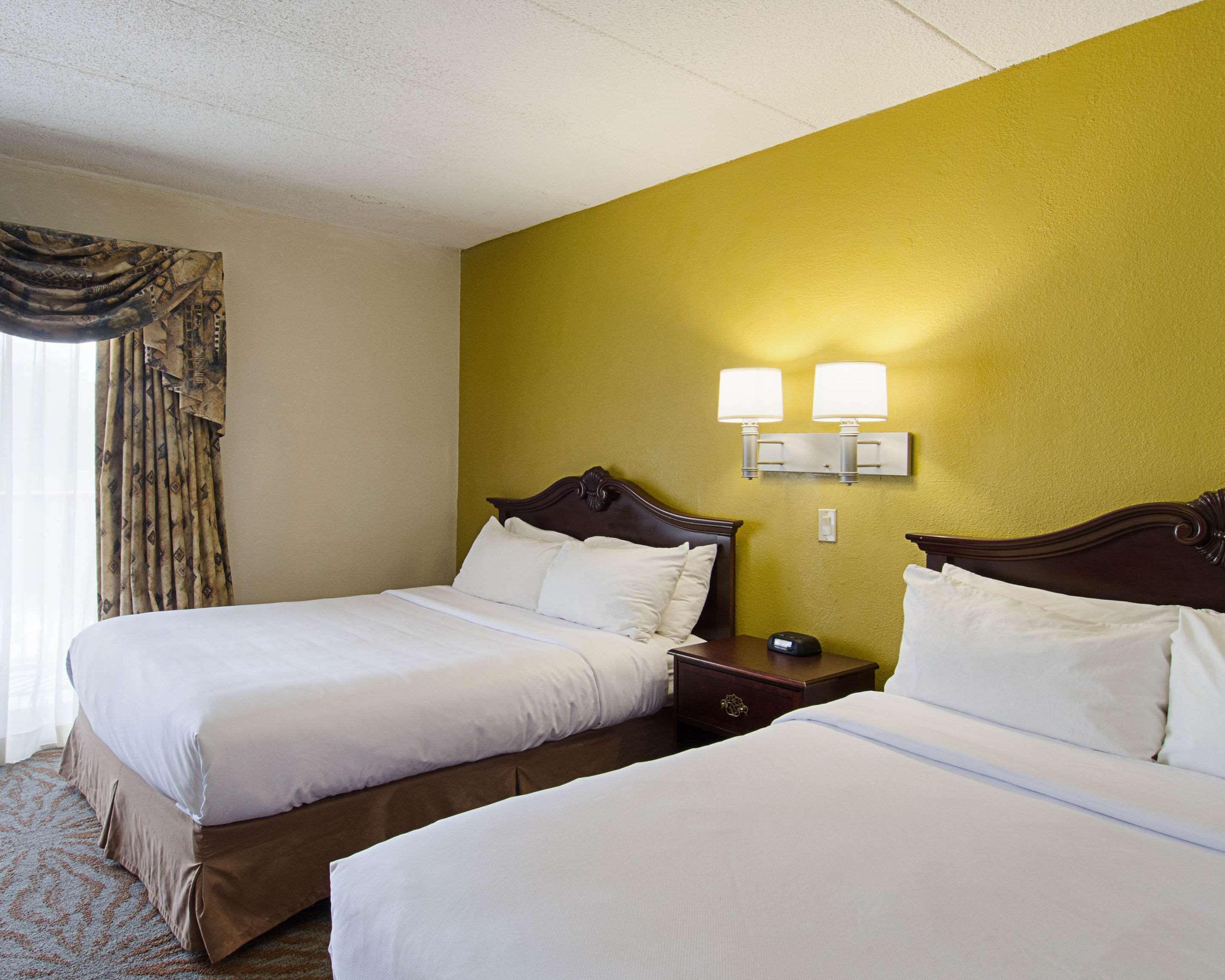 Quality Inn & Suites Ουόρστερ Εξωτερικό φωτογραφία