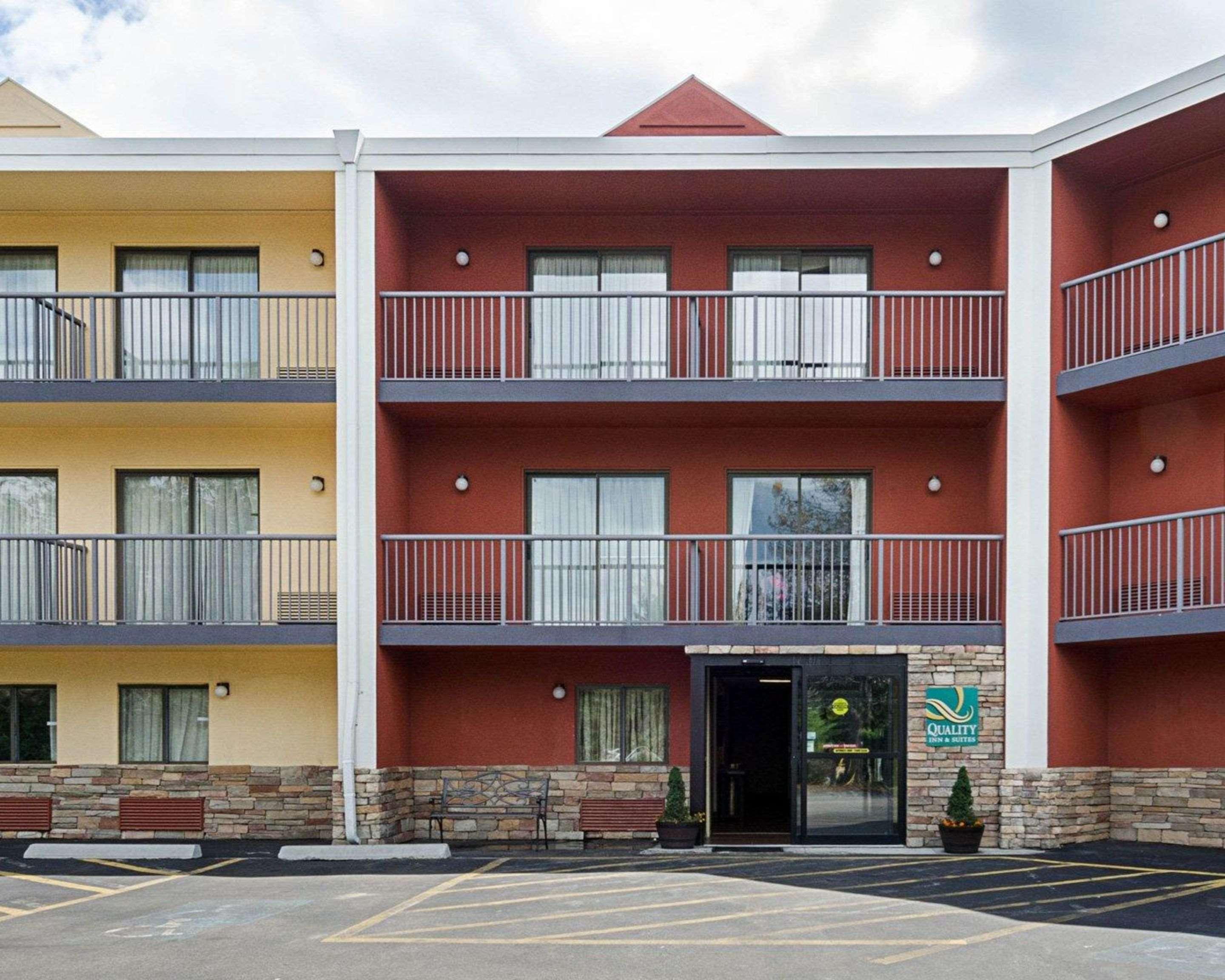 Quality Inn & Suites Ουόρστερ Εξωτερικό φωτογραφία